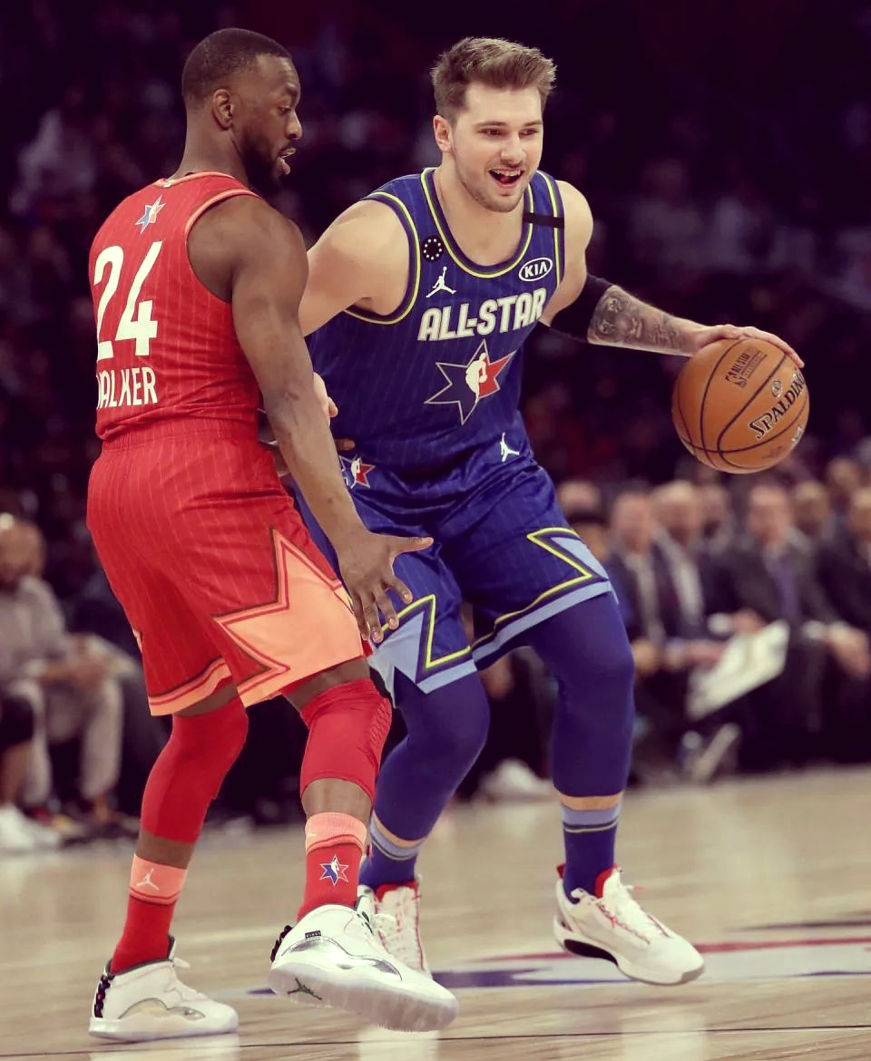 东契奇新星赛况扑朔迷离表现惊艳，TL未来可期！的简单介绍